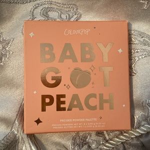 Small eyeshadow palette